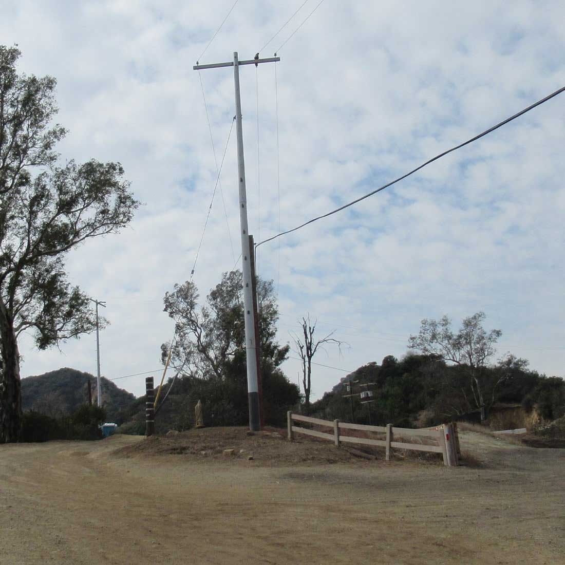 9F-Spur-Trail-on-Left